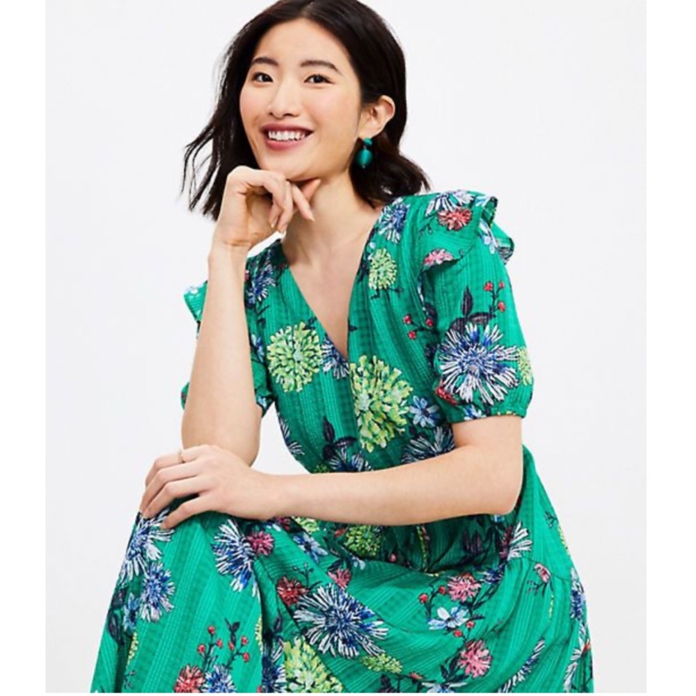 Ann Taylor LOFT Floral Chiffon Tiered V-Neck Midi Dress Green Large - Picture 10 of 10